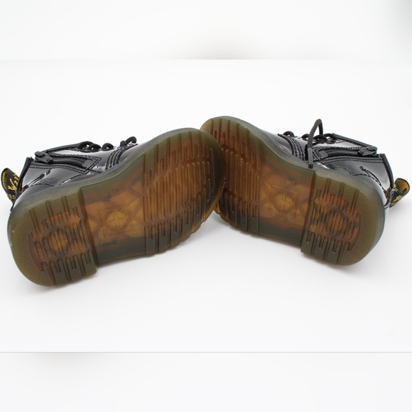 NIB Toddler Dr. Martens Patent Black Boots – Size 4 - Picture 6 of 8